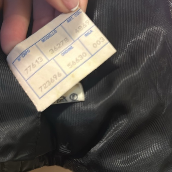 Moschino Black Oopsi Leather Vest - Picture 12 of 13